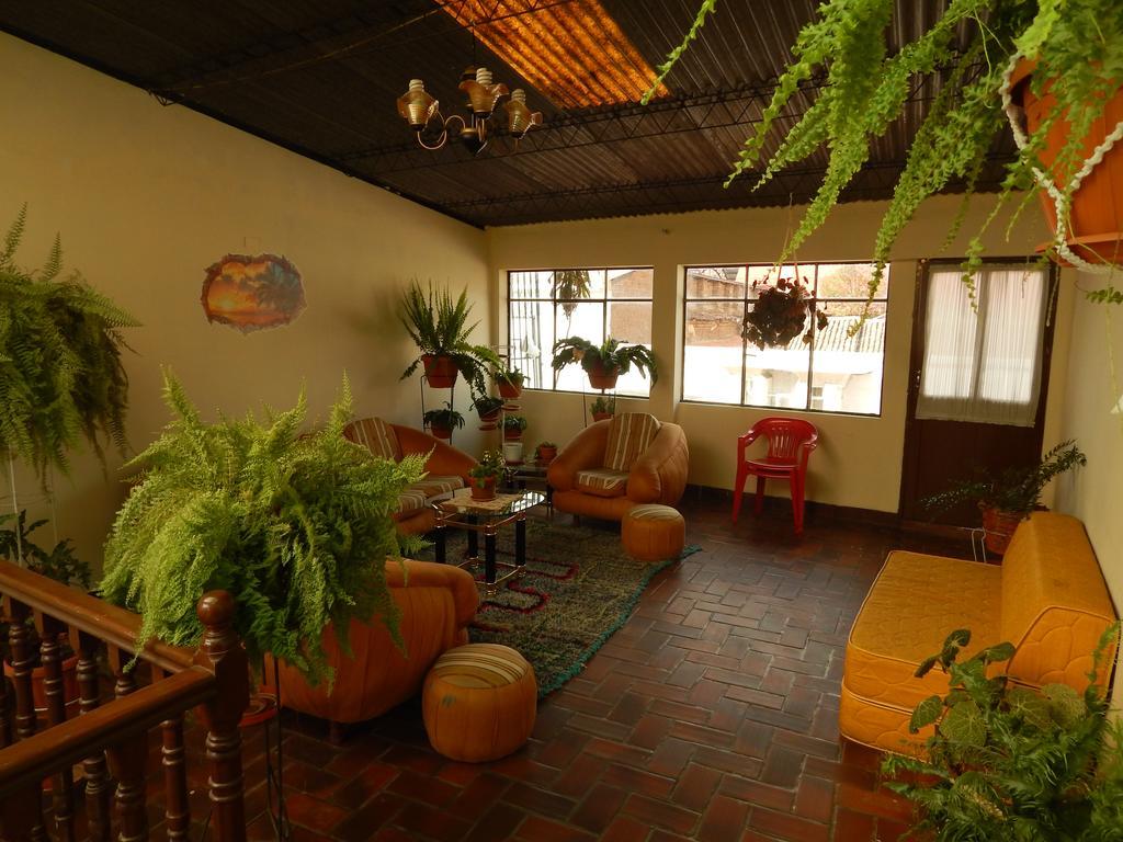 Готель Casa De Huespedes Isabella Сукре Екстер'єр фото